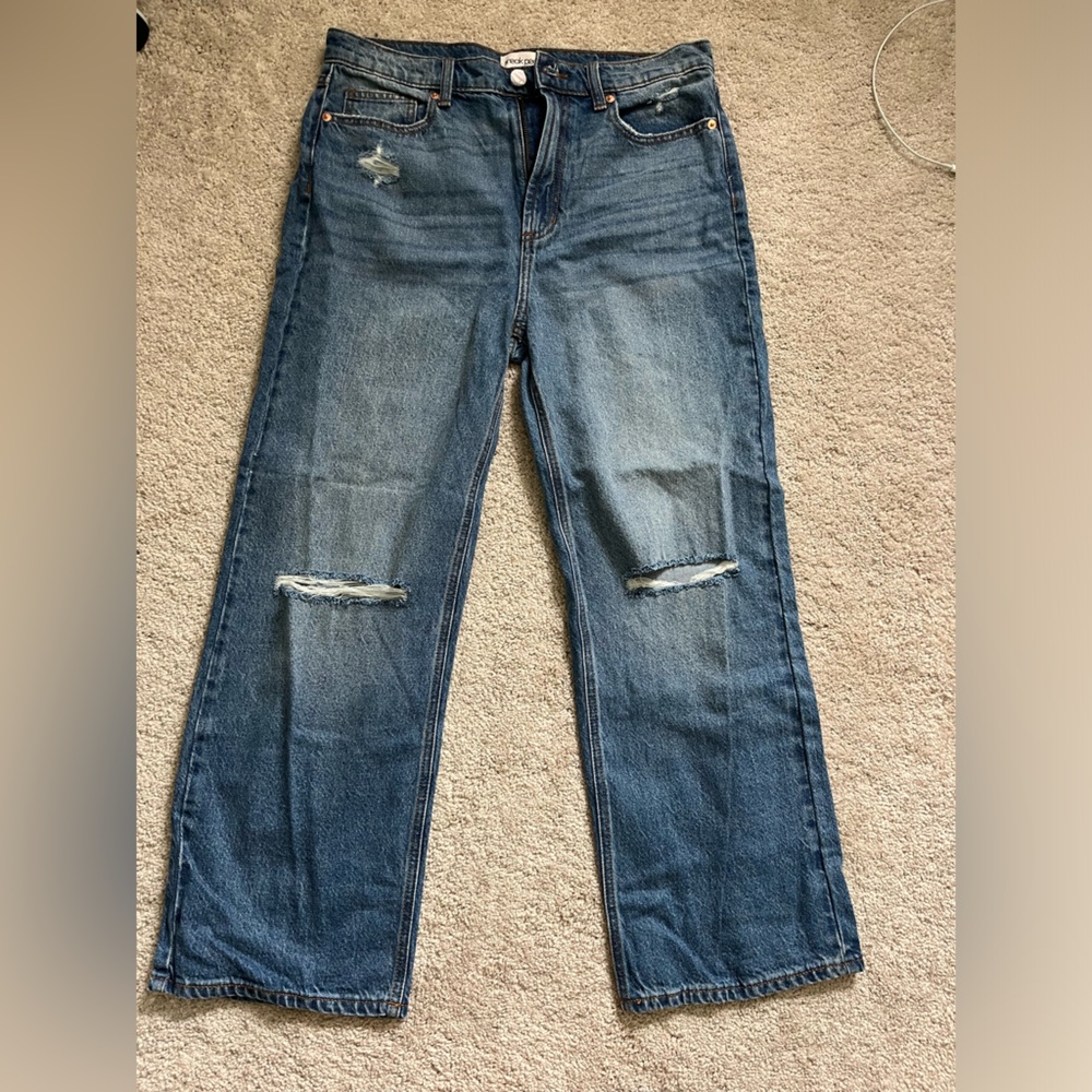 Sneak peek vintage high rise classic straight jean size 31
